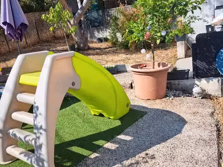 villa 4 pièces 95 m²