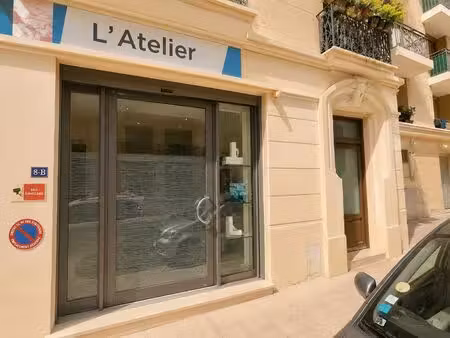 nice  quartier des fleurs  local commercial libre de toute occup