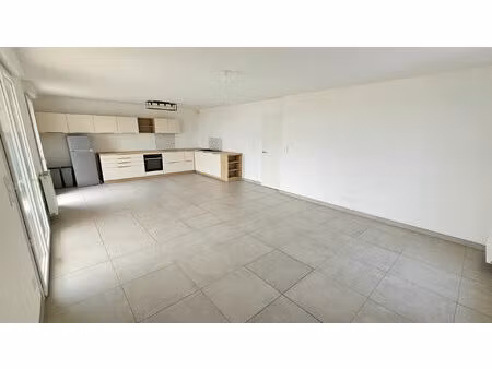 a louer - toulouse saint martin du touch - appartement t4 de 94 m² avec grand balcon  cuis