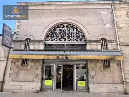local commercial 450 m² au centre-ville