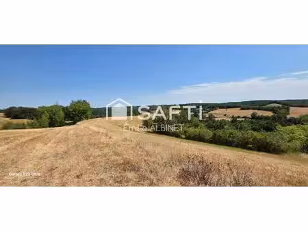 domaine de 116 ha avec habitation et hangar
