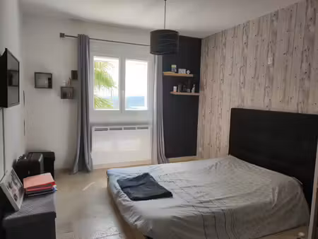draguignan  maison contemporaine avec piscine + 2 appartements