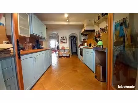 maison ambiance cocooning - patio  terrasse de toit et gîte indépendant