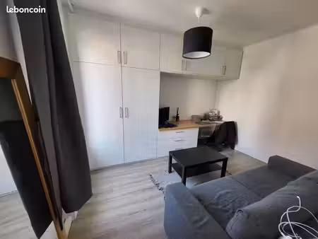 studio 1 pièce 20 m²