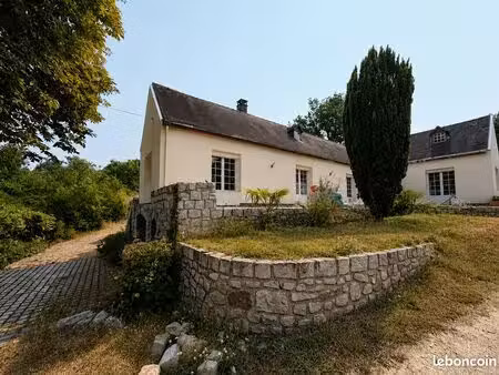 maison avec dépendance et installations équestres - villeneuve-sur-auvers