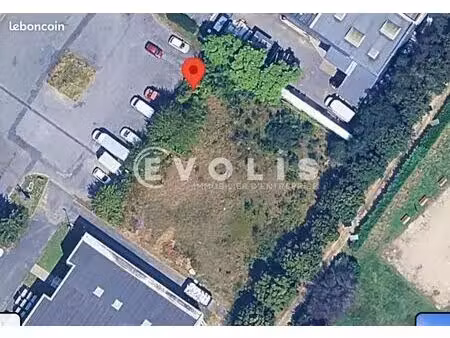 terrain 1 630 m² villejust