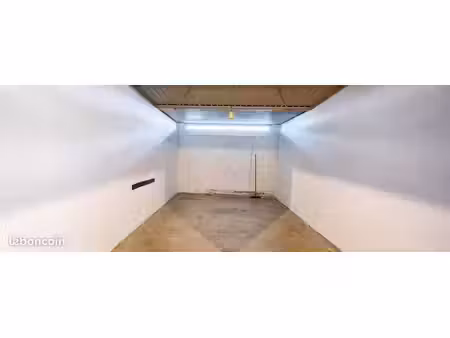 garage fermé sécurisé proche iut fac rodez