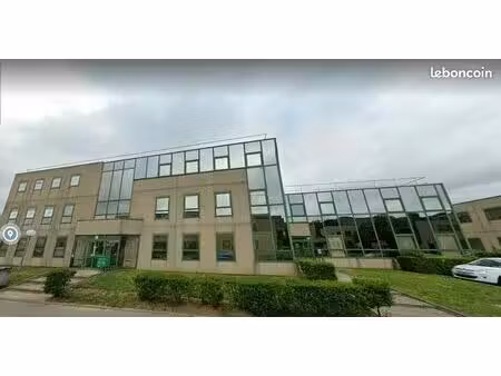 bureau 162 m²