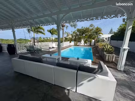 retour à la vente suite refus de prêt villa 300m2 piscine jacuzzi 4ch