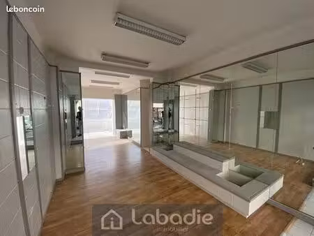 inconnu 2 pièces 60 m²