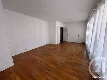appartement 4 pièces 94 m²