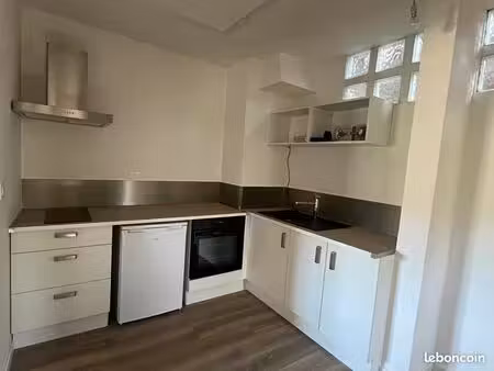 t2 proche hôpital et iut