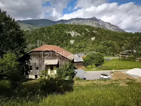 vente maison 11 pièces 245 m² à mieussy (74440)  439 000 €