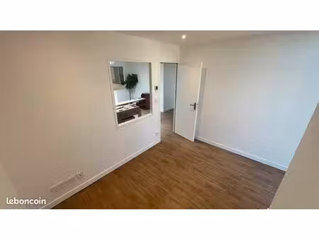 bureau lumineux privé 10m2