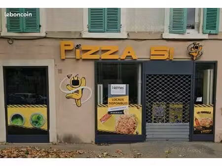 local restauration - pizzeria