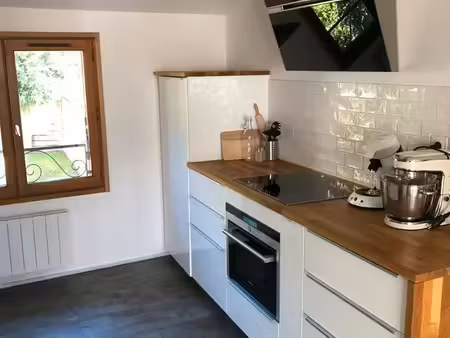 location appartement t3 centre village