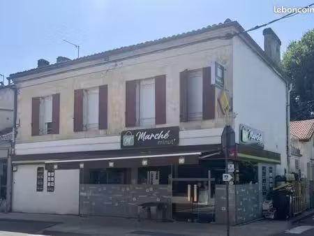 immeuble de rapport  2 apparts et épicerie