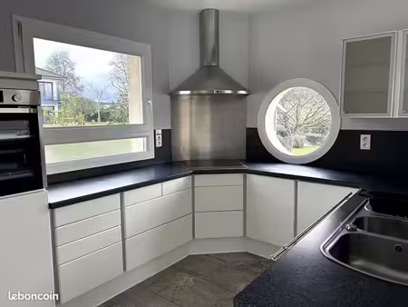 maison 6 pièces 166 m²
