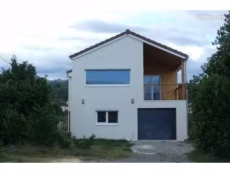 appartement 1 pièce 33m² rdc