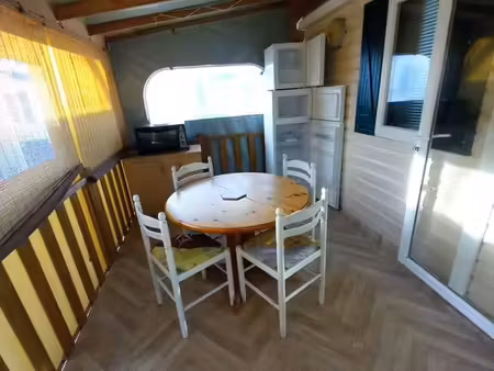 mobile home