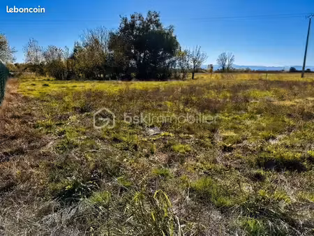 terrain 1 553 m² bois de la pierre