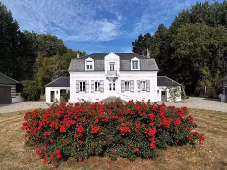 maison de maitre avec gite. un havre de paix au coeur du parc du marquentaire