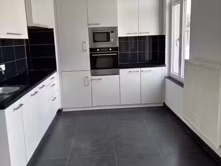 appartement 2 ch  saint-gilles  peb a