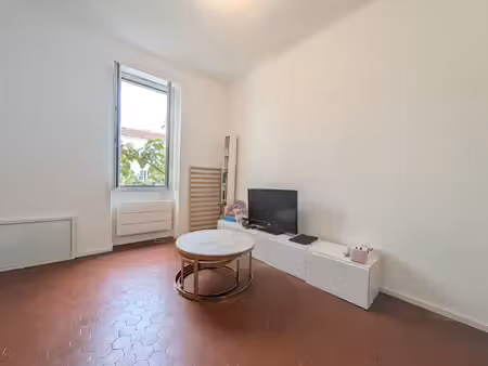 t2 de 39 m2 21 boulevard lambert