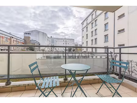 appartement 3 chambres meublé avec terrasse  ascenseur et local à vélos