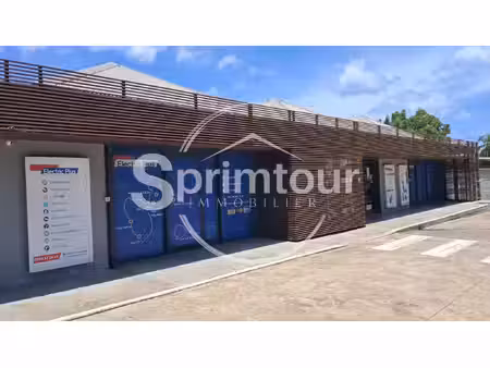 local commercial 150 m2 idéalement situé à pigeon-bouillante