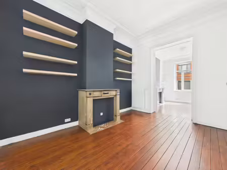 maison à louer à rue d'albanie 110 saint-gilles (vbe55344)
