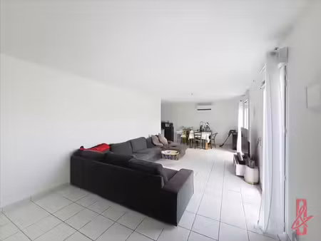 chazelles à louer - maison t4 plain pied avec jardin