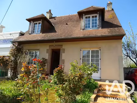 maison à mansigné (72510)
