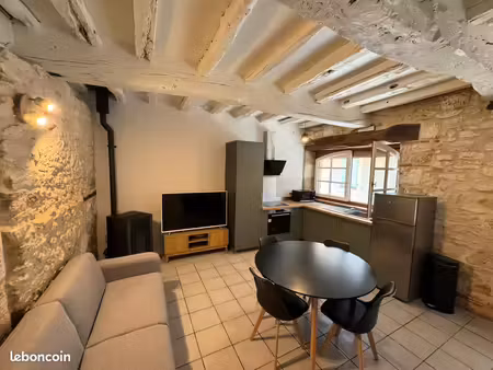 maison traditionnelle meublée