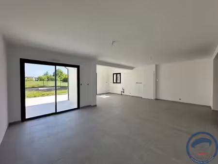 maison récente de 2024 6 pièces 5 chambres - 140 m2 sa
