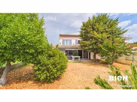 villa 4 pièces 103 m²