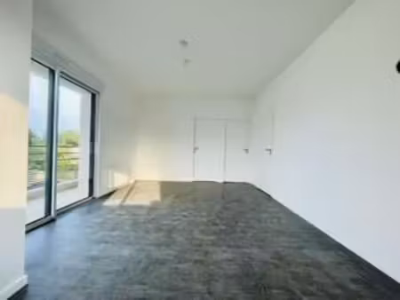 location appartement 3 pièces aux herbiers (85500) : à louer 3 pièces / 53m² les herbiers