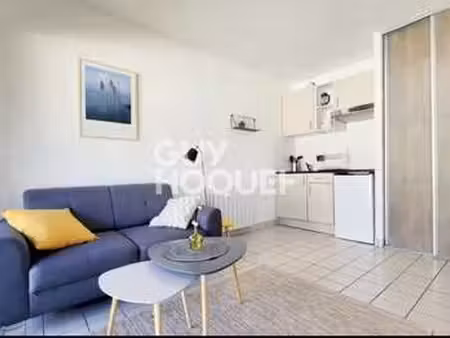 location appartement 2 pièces meublé à vannes (56000) : à louer 2 pièces meublé / 29m² van