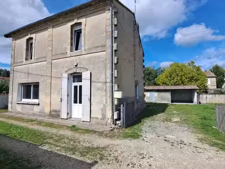 maison t5 122 m2 avec jardin et dépendance