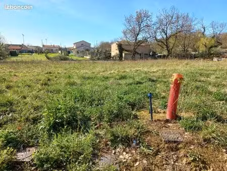 terrain 1 108 m² la salvetat saint gilles