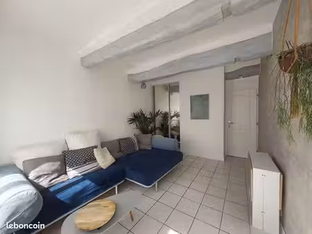 joli t2 meublé sans conditions