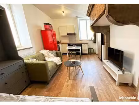 à louer – studio meublé 30 m² entièrement rénové