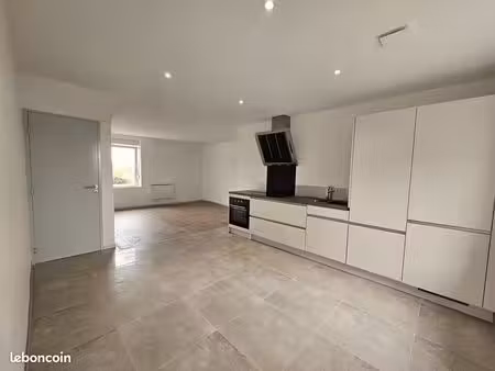 a louer f2 50m2 bouligny cuisine et jardin