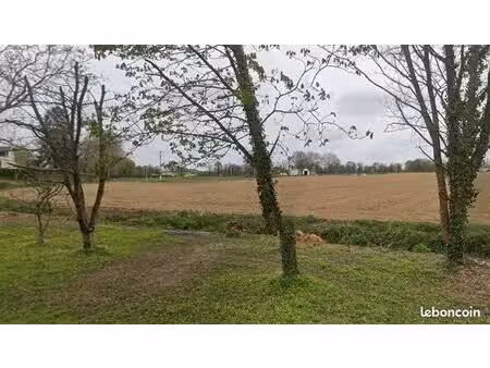 terrain à bâtir de 271 m² à landujan (35)