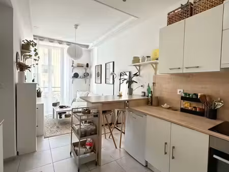 loue t2 meublé haut de gamme