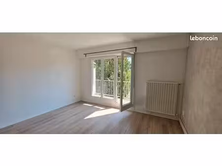 loue studio 26 m² metz queuleu proche institution de la salle
