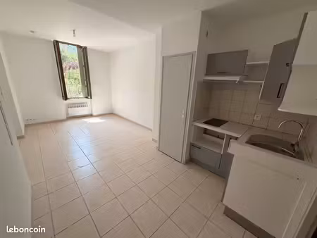 studio 1 pièce 22 m²
