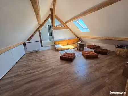 studio 1 pièce 37 m²