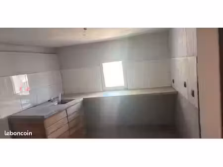 maison de campagne à louer (les personnes initiales m’ayant contacté avec qui une visite é