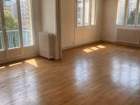 appartement t3 73 m² avec balcon et cave – grenoble centre